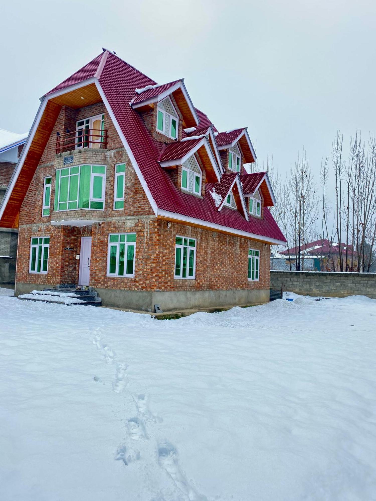 Al Jalal Resort Srīnagar Екстериор снимка