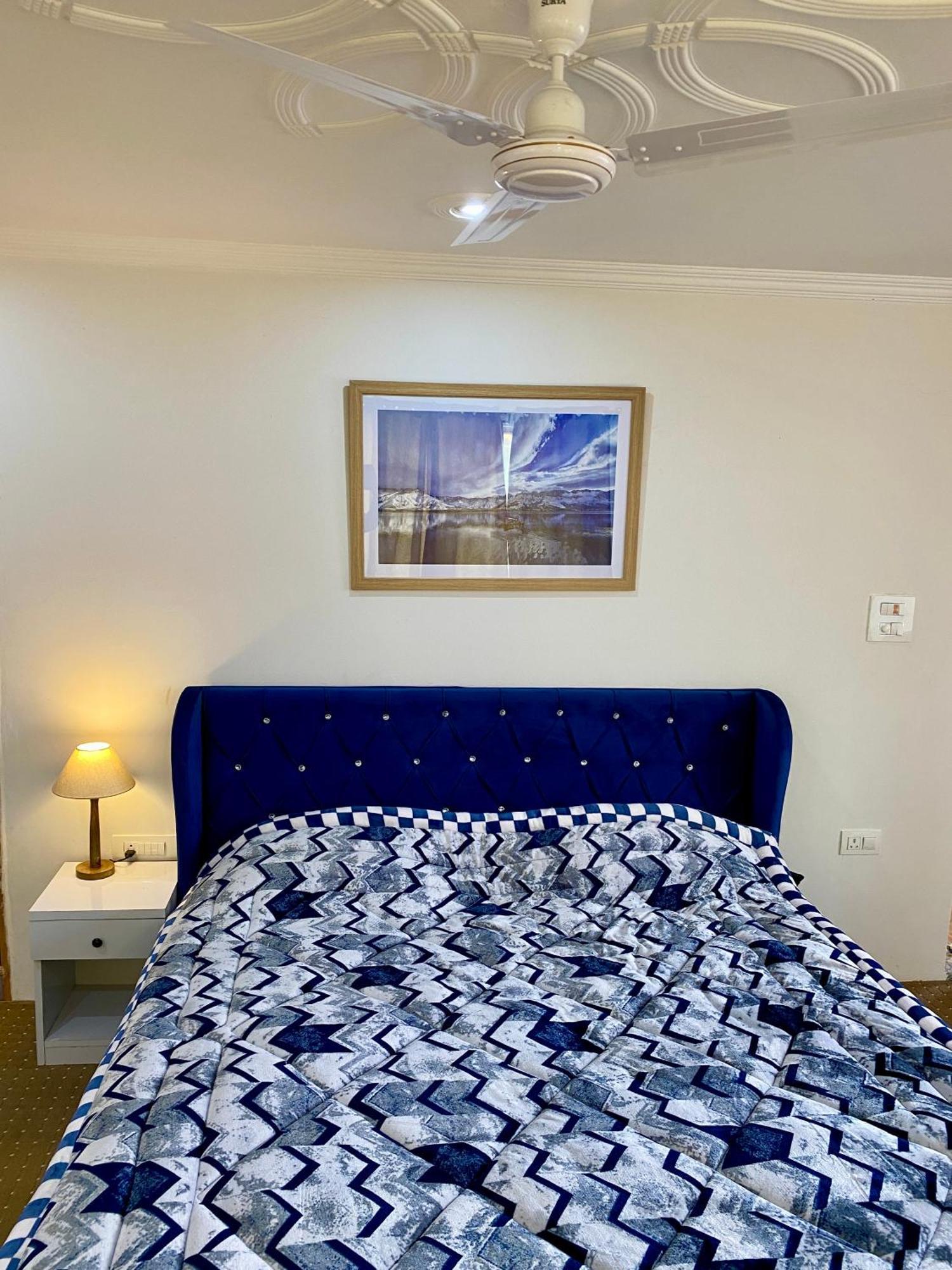 Al Jalal Resort Srīnagar Екстериор снимка