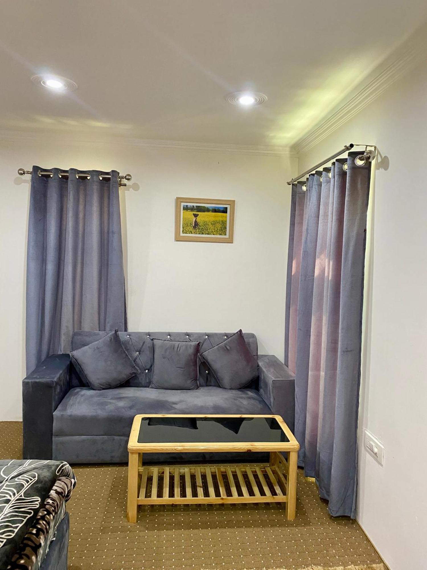 Al Jalal Resort Srīnagar Екстериор снимка